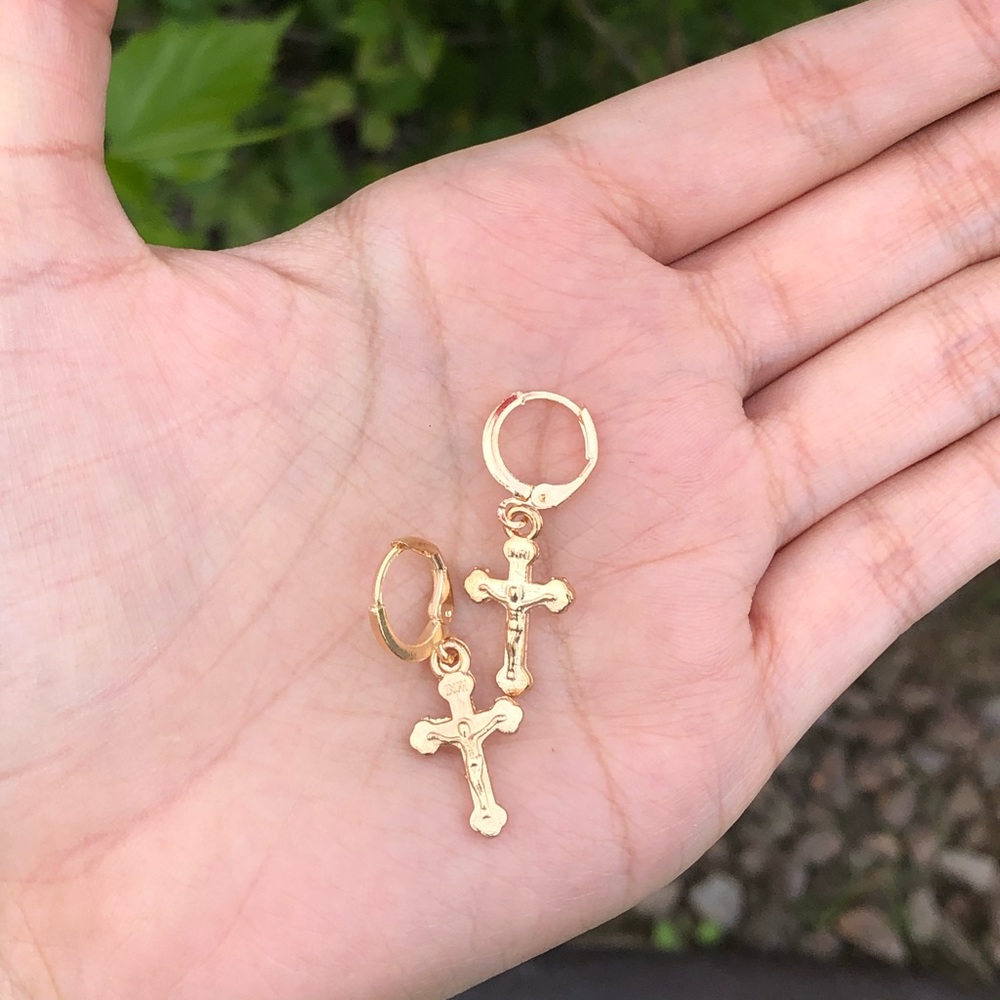 CROSS HUGGIE earrings